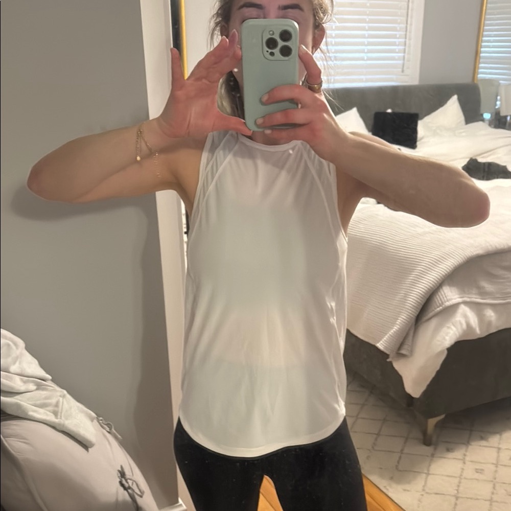 Lululemon workout top